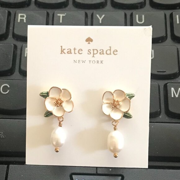 kate spade Jewelry - Kate Spade Pearl  With Enamel Flower Earrings